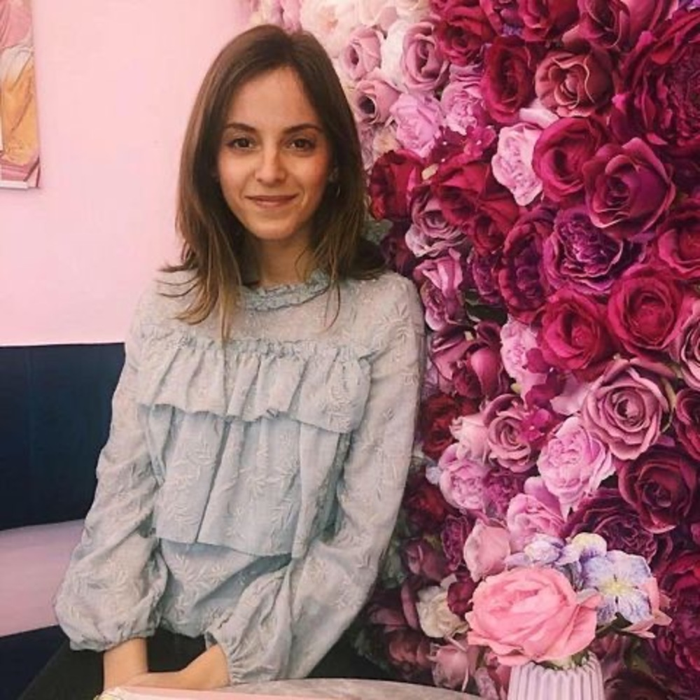 Meet your Posher, Emma
